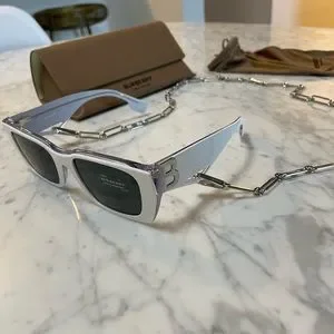 Burberry Poppy White Sunglasses Burberry | Accessories | Burberry Poppy Be4336 With Chain  main image 3